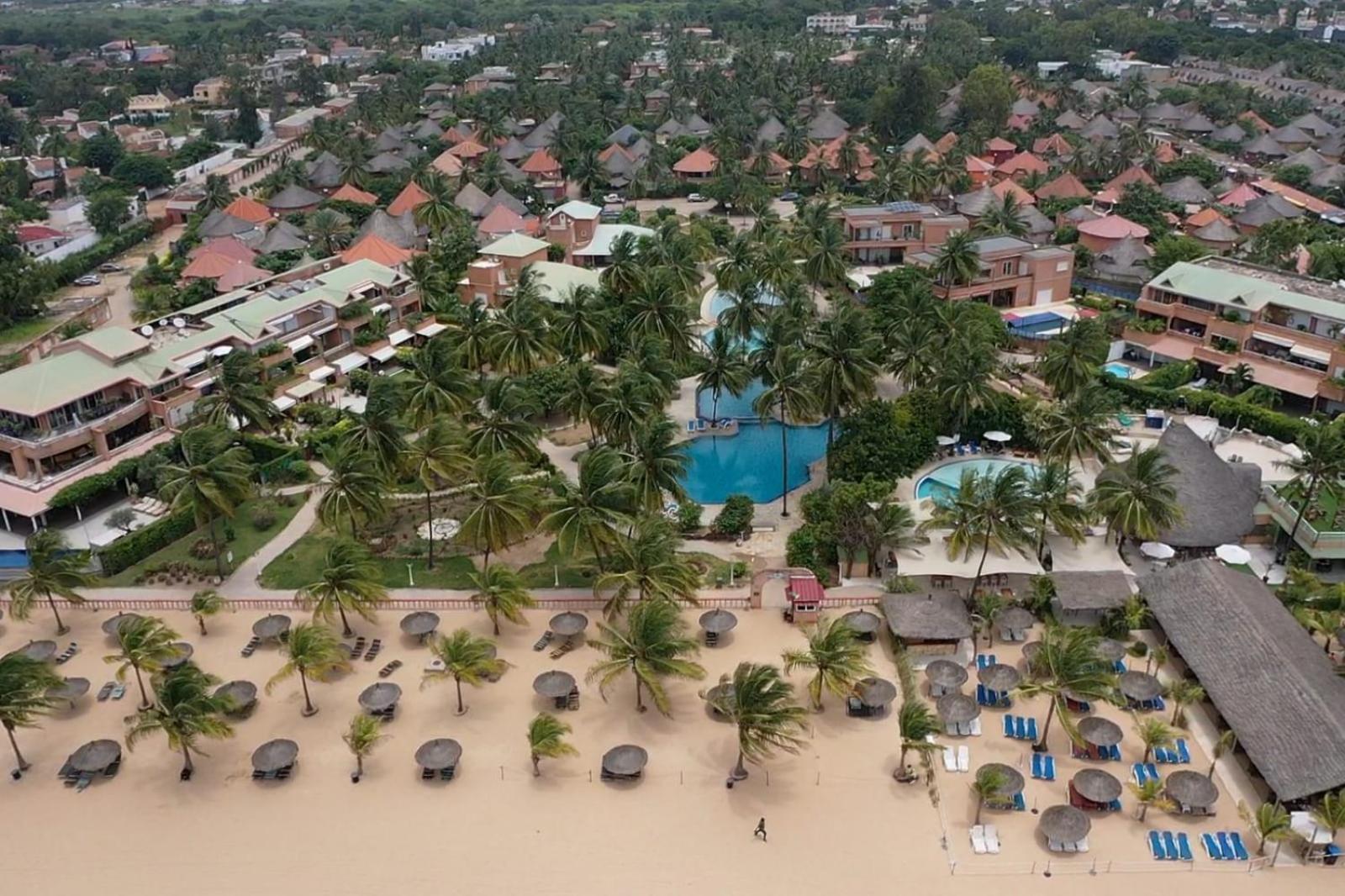 Villa Bord De Mer Avec Piscine Sali Tapé Exteriör bild