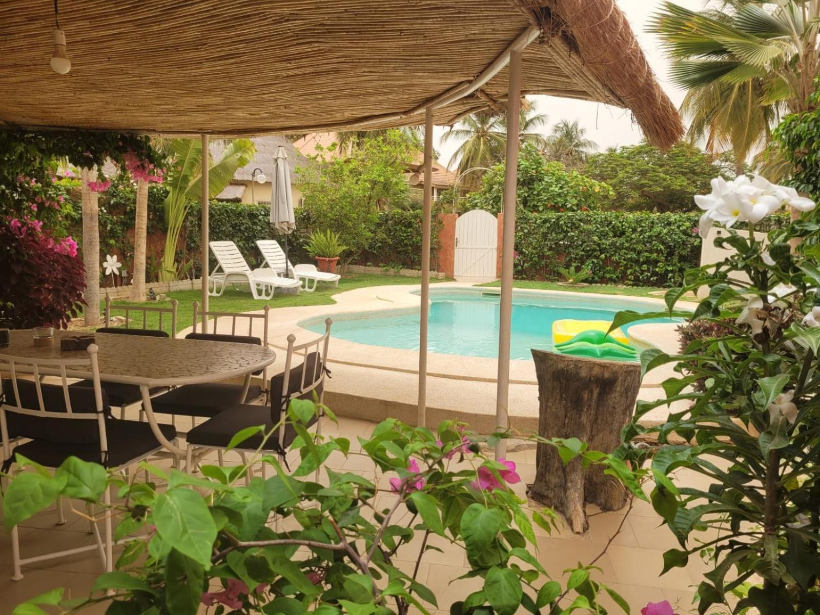 Villa Bord De Mer Avec Piscine Sali Tapé Exteriör bild