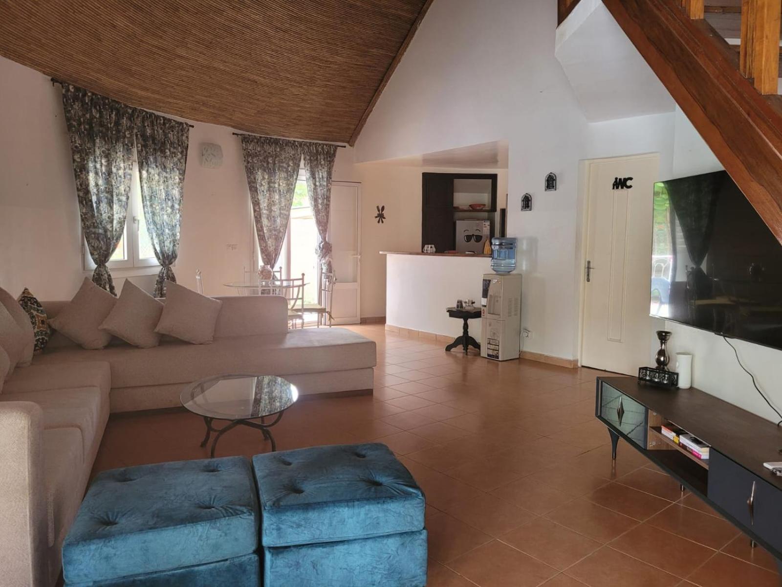 Villa Bord De Mer Avec Piscine Sali Tapé Exteriör bild